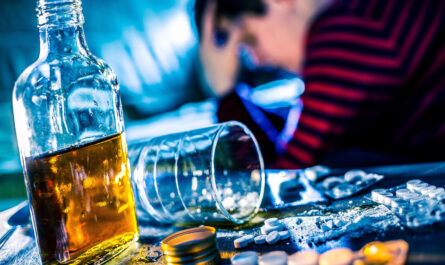 Le gouvernement français a tranché : la taxation de l'alcool en France demeure inchangée. Une décision qui suscite de vives réactions. Si cette boisson est couramment consommée, sa dangerosité est souvent sous-estimée. Une position opposée à…