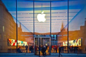 Dans le cadre d'une série de mesures protectionnistes en Chine, Apple se trouve confronté à de nouvelles restrictions sur l'utilisation de l'iPhone au sein des agences gouvernementales. L'action du groupe américain dévisse !