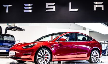La Tesla Model 3, modèle le moins cher pour l’instant du constructeur d’Elon Musk, aurait quelques problèmes. Des études menées par TÜV-SÜD, un organisme allemand de contrôle technique, ont révélé des taux de défaillance bien…