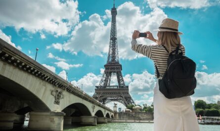 L'année 2023 a été plus que positive pour le secteur du tourisme en France, après des années de crise. Une bonne nouvelle alors que la France s’apprête à accueillir les Jeux Olympiques de Paris 2024…