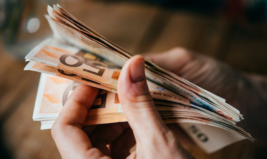 L’UE change le plafond pour les paiements en espèces