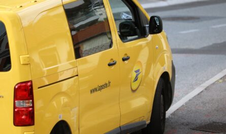 La modernisation de La Poste va connaître un nouveau chapitre avec l'introduction de camions-bureaux itinérants, visant à renforcer la présence postale dans les zones rurales françaises. Objectif : garantir un service postal à une distance décente…