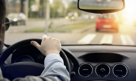 Waze, l'application GPS de navigation chouchou des automobilistes, a lancé sa fonctionnalité de signalement des ralentisseurs. Une idée brillante pour éviter les surprises sur la route, mais attention, tous les ralentisseurs ne sont pas encore…
