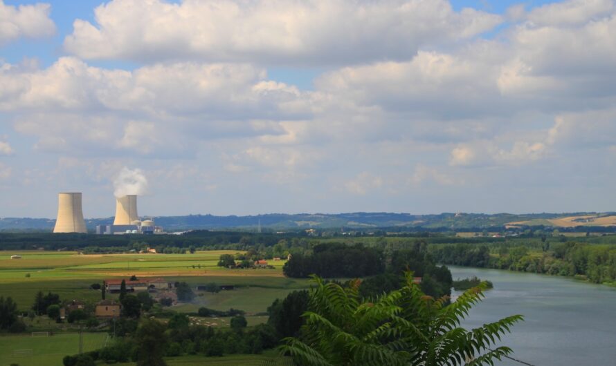 Énergie : la canicule oblige EDF à arrêter un réacteur nucléaire