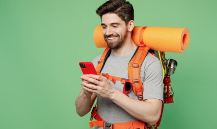 Vous êtes baroudeur, aimez vous prélasser sur la plage ou partir en randonnée ? Vous allez adorer le chapeau solaire de la marque chinoise EcoFlow : le PowerHat.