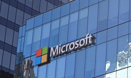 Vendredi 20 septembre 2024, Microsoft et Constellation Energy ont annoncé avoir conclu un accord. Celui-ci prévoit de relancer un des réacteurs de la centrale nucléaire américaine de Three Mile Island.