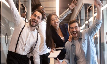 Le concours photo « J’aime ma boîte », organisé dans le cadre de la Fête des Entreprises, est un événement annuel mettant en lumière la créativité et l’esprit d’équipe des entreprises françaises. En 2024, ce concours revient…