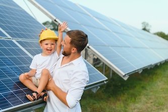 Alors que les prix de l’électricité semblent aussi imprévisibles qu’un yo-yo, beaucoup se demandent comment anticiper les fluctuations à venir. Alors que la baisse annoncée des tarifs ne devrait être que partielle, les taxes et…