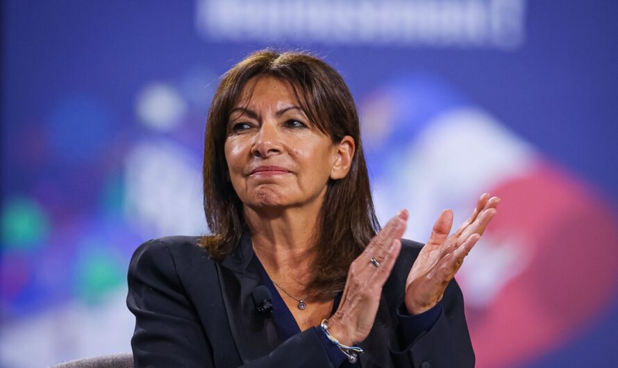 Tahiti, data et démesure : Anne Hidalgo décroche la palme du hors forfait