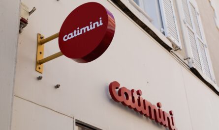 La célèbre enseigne de vêtements pour enfants, Catimini, annonce la fermeture de 44 de ses magasins en France. Un tournant majeur pour le secteur du prêt-à-porter français.
