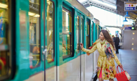 La RATP (Régie Autonome des Transports Parisiens) a lancé une initiative novatrice : le « permis transports en commun ». Destiné principalement aux jeunes du CM2 à la 5ème, ce programme vise à sensibiliser ces derniers aux…