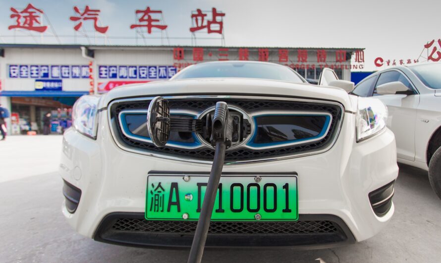 Voiture électrique : le Canada multiplie par deux le prix des modèles chinois