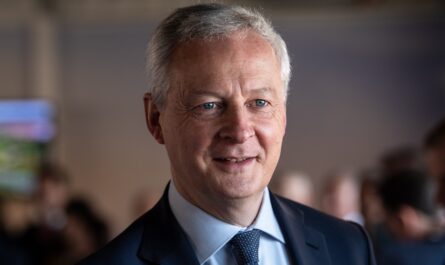 Antoine Armand, qui a été nommé pour prendre la suite de Bruno Le Maire en tant que nouveau patron de Bercy, pourrait bientôt regretter l'éloge faite sur le bilan de son prédécesseur lors de son…