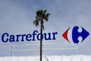 Carrefour prend position pour l’agriculture française. Le géant de la distribution annonce qu’il ne vendra aucune viande importée du Mercosur, malgré les prix attractifs proposés. Un message clair de soutien aux éleveurs locaux face à une…